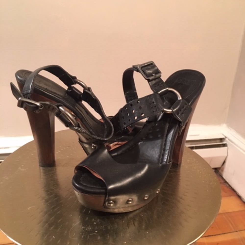 Frye Black Leather Fran Harness Platform 6.5